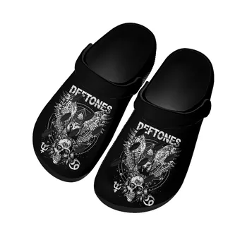 Deftones Metal Sanat Rock Grubu Ev Takunya Özel su ayakkabısı Mens Womens Genç Ayakkabı Bahçe Takunya Nefes Plaj Delik Terlik