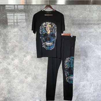 Eşofman + Jogger takım elbise Streetwear Mektup Rhinestones Seti Kafatası Desen Rahat Kısa Kollu Kazak Sıcak Matkap 2 Adet Set