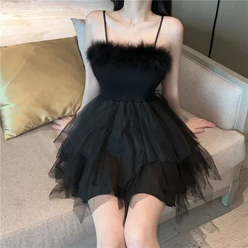 J054 2023 Yaz Seksi Tül Mesh Net A-line Siyah Kısa Kokteyl Elbise Bayan Kız Prenses Kabarık Kürk Kayış balo kıyafetleri Kadın