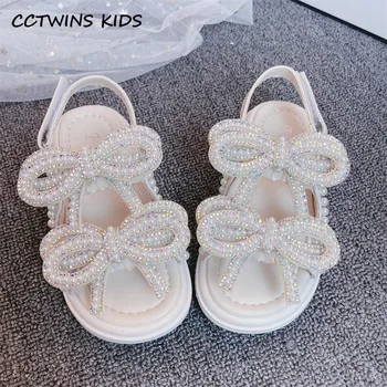 Kızlar Sandalet 2023 Yaz Çocuk Moda Marka Elbise Parti Prenses Ayakkabı Toddler Plaj Slaytlar Açık Glitter İnci Yay Yumuşak Taban
