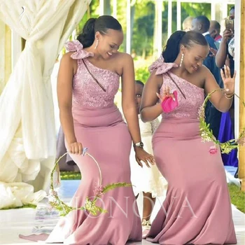 Pembe Dantel Elbiseler Düğün Parti Elbise için Bir Omuz Yay Aplikler Robe Zarif Abiye Nedime Elbisesi Kadın Düğün Akşam