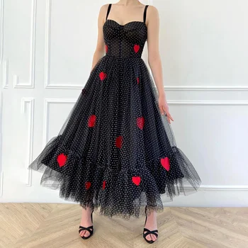 Siyah Noktalı Tül Bir Çizgi balo kıyafetleri Kalp Kırmızı Kalp Nakış Sevgiliye Mezuniyet Partisi Törenlerinde Çay Boyu Resmi Elbise