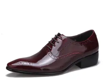 Yeni patent deri resmi derby ayakkabı sivri burun brogue oyma erkek ayakkabıları lace up yüksek top erkekler düğün ayakkabı elbise ayakkabı