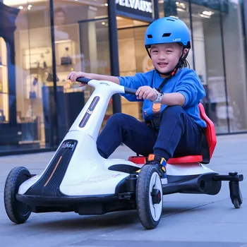 Çocuk Elektrikli Kart Yarışı Dört Tekerlekli drift arabası Erkek Ve Kız Çocuk Şarj Edilebilir Arabası Uzaktan Kumanda Elektrikli Araç Açık