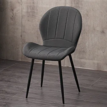 İskandinav Yemek Sandalyesi Modern Basit Ev Arkalığı Sandalye Yemek Odası Eğlence Masa Sandalye Demir Sandalyeler
