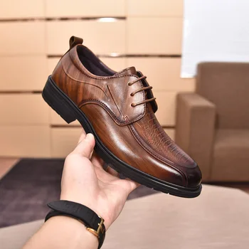 Hakiki Deri İş Elbise Ayakkabı İngiliz Tarzı El Yapımı Oxford Düğün Ayakkabı Nefes Yuvarlak Ayak Brogue Flats