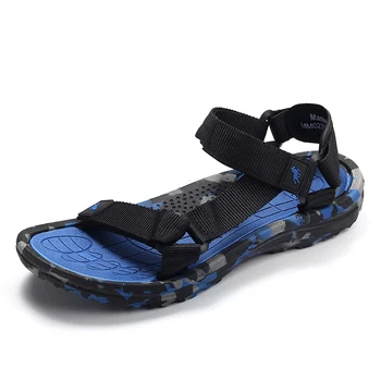 Yaz erkek sandalet moda plaj ayakkabıları hafif kaymaz sürüş boyutu 39-44